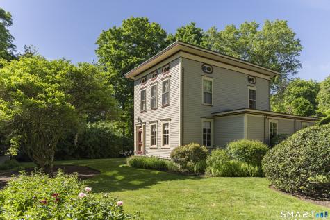 18 Church Street Redding CT 06896