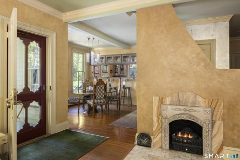 18 Church Street Redding CT 06896