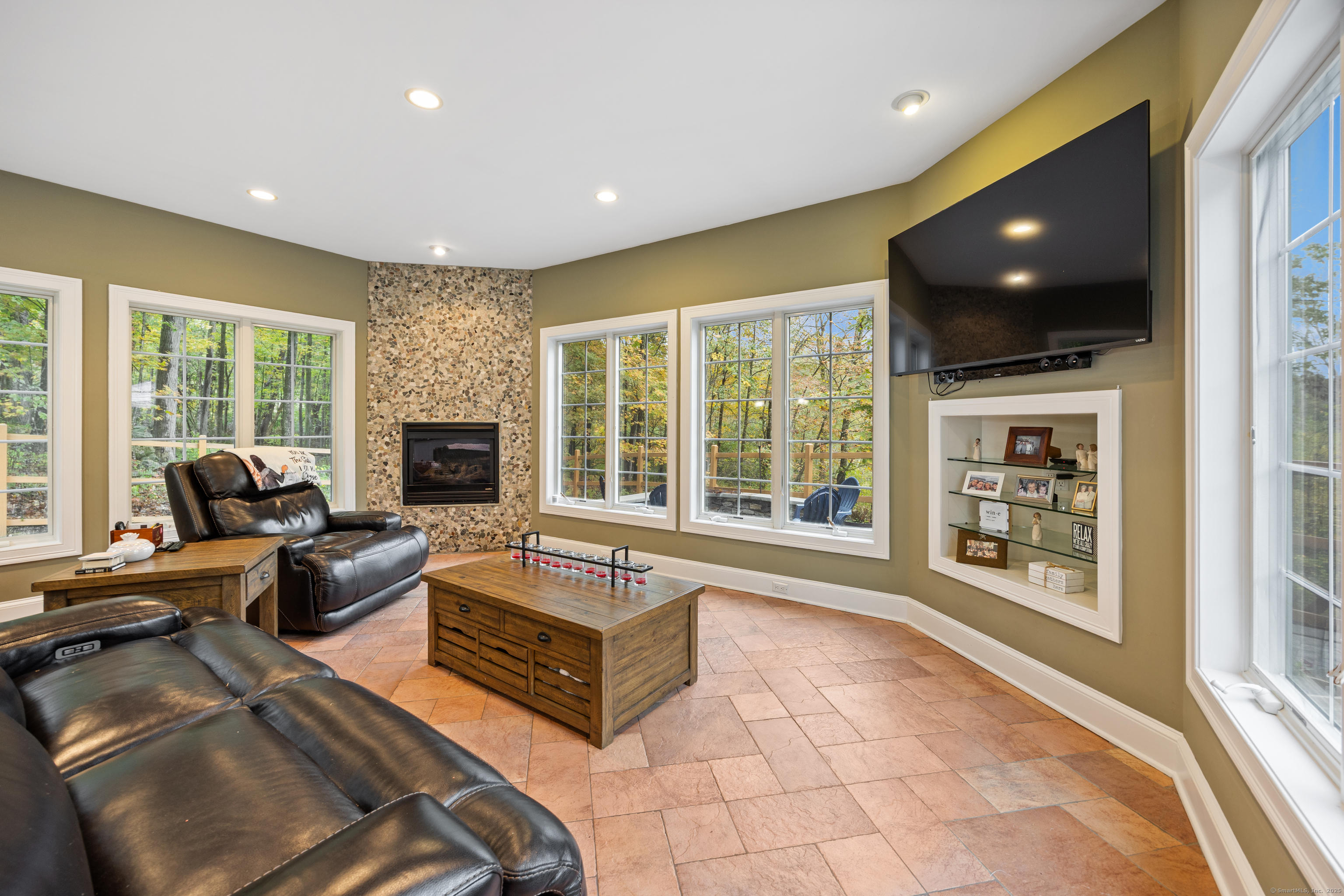 55 Butternut Lane Watertown CT 06795