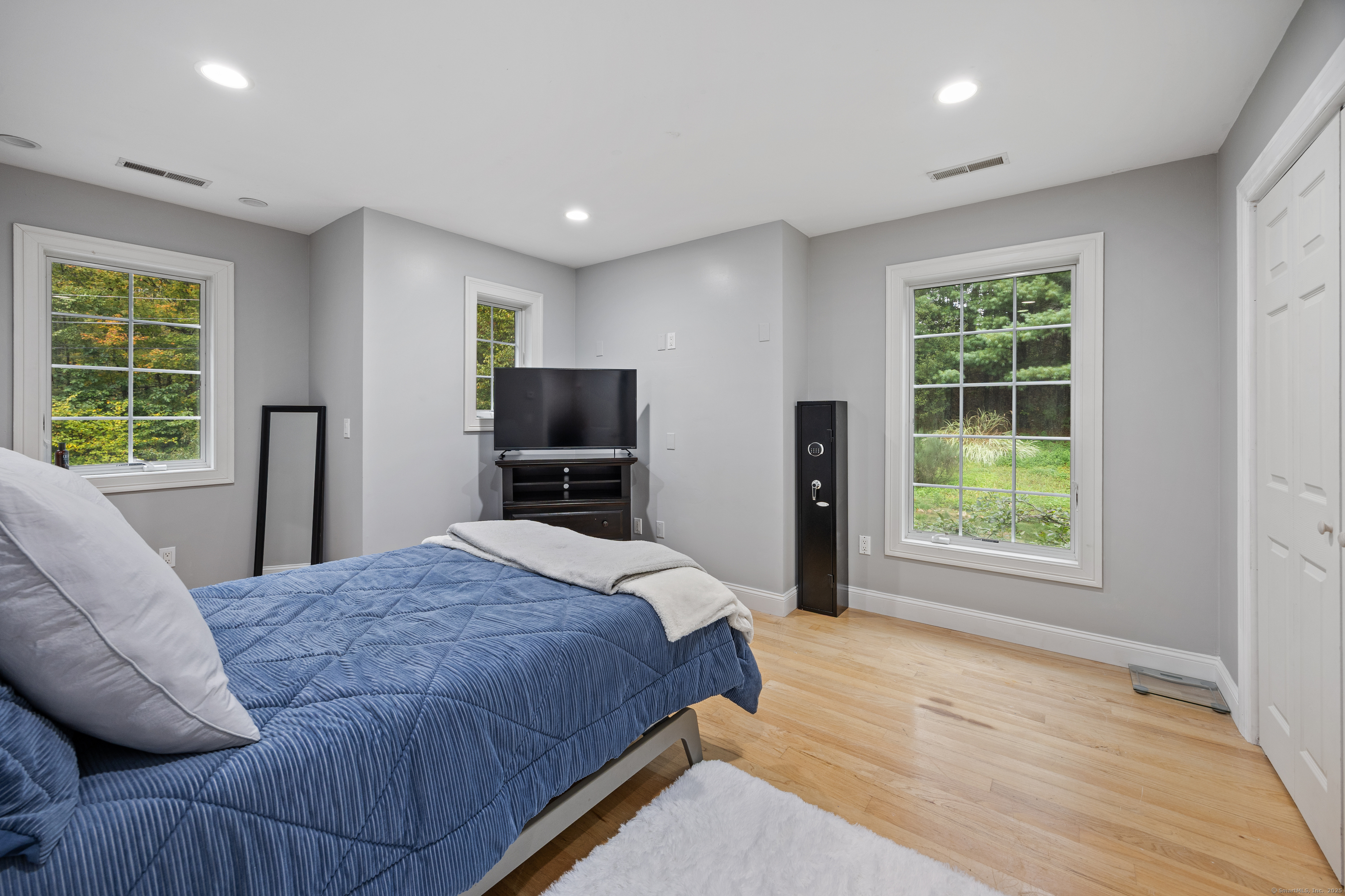 55 Butternut Lane Watertown CT 06795