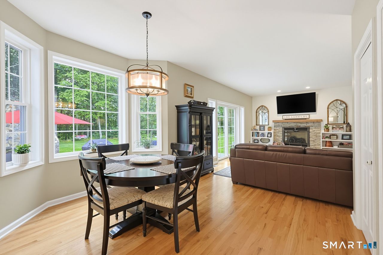 34 Foxglove Circle Haddam CT 06441