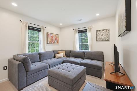 34 Foxglove Circle Haddam CT 06441