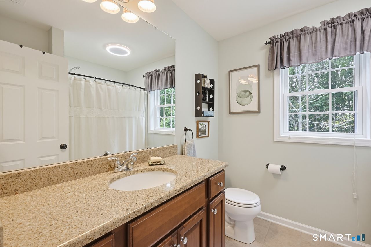 34 Foxglove Circle Haddam CT 06441