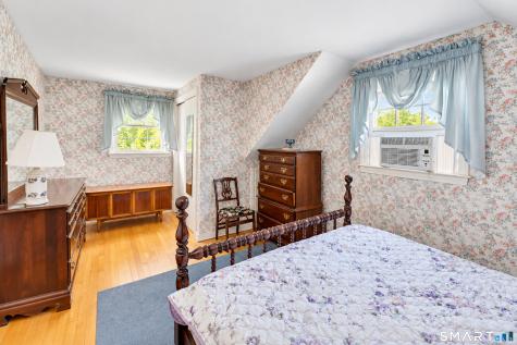 7 Barrett Drive East Lyme CT 06357