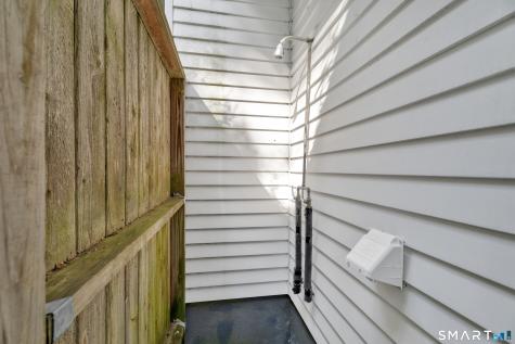 7 Barrett Drive East Lyme CT 06357