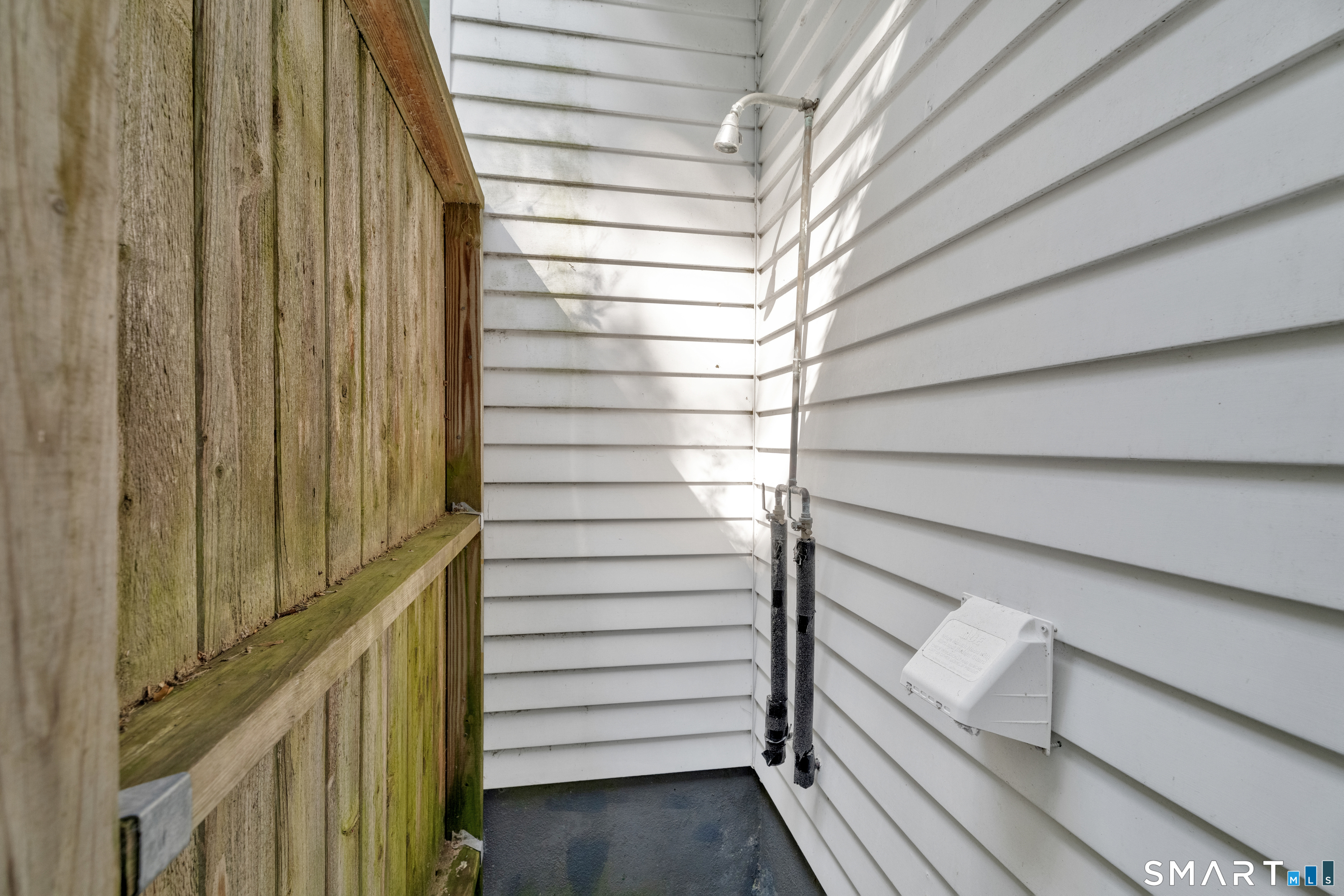 7 Barrett Drive East Lyme CT 06357