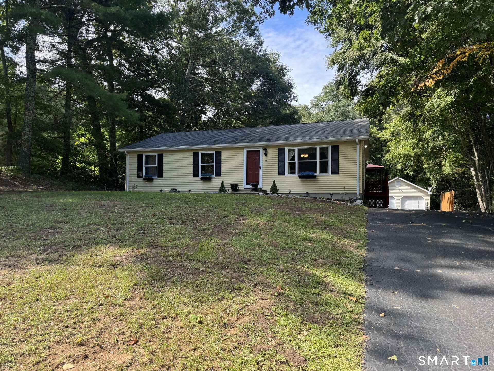 43 Valley Drive Voluntown CT 06384