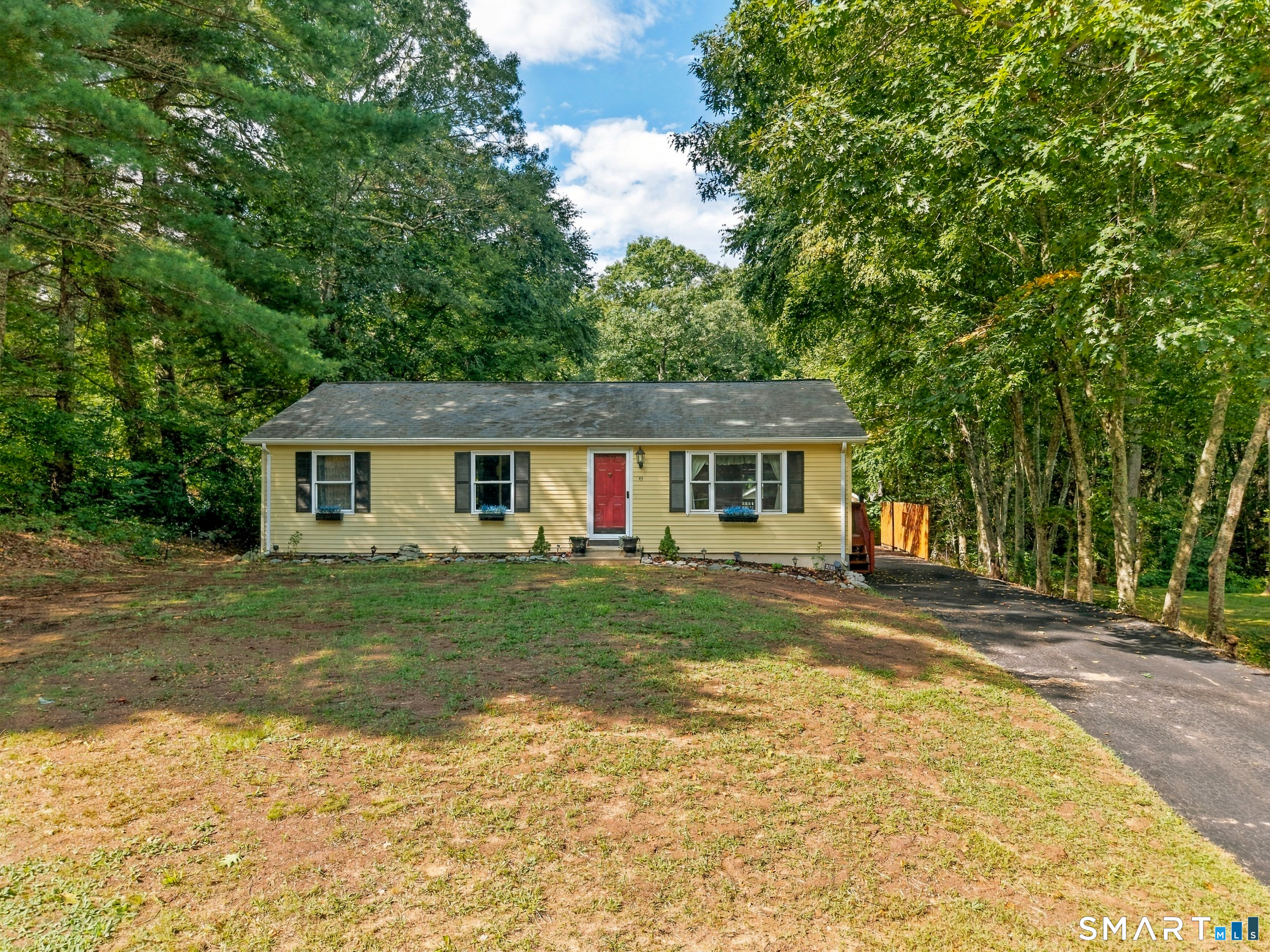 43 Valley Drive Voluntown CT 06384