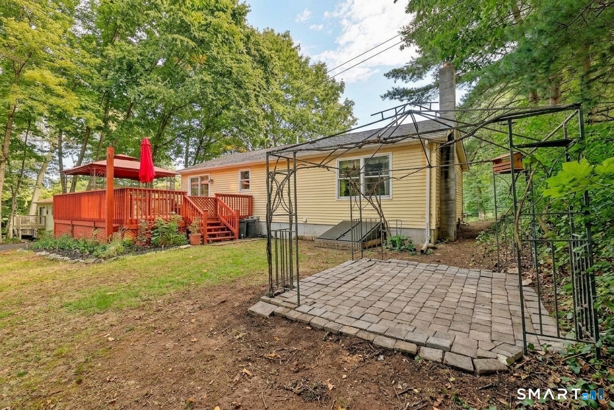 43 Valley Drive Voluntown CT 06384