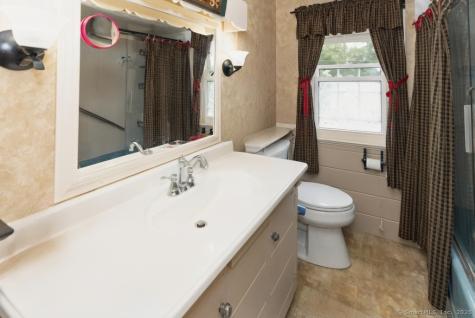 46 Hemlock Drive Deep River CT 06417