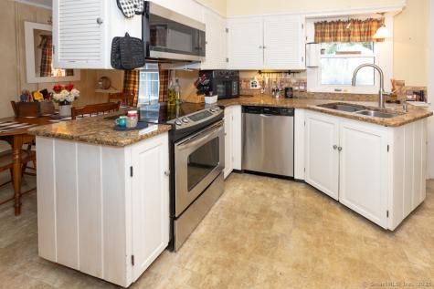 46 Hemlock Drive Deep River CT 06417