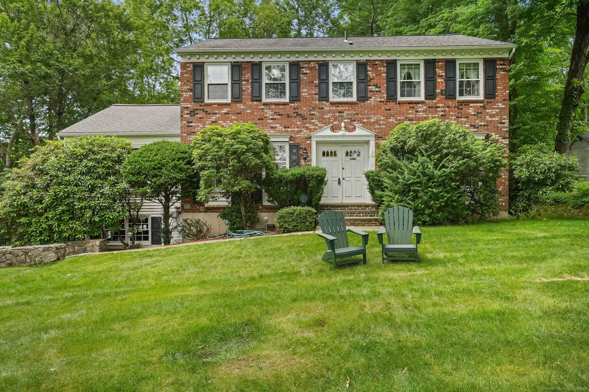 8 Settlers Road Bethel CT 06801