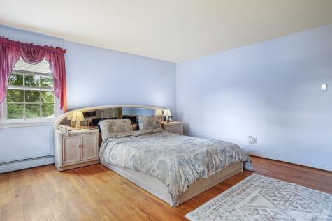 8 Settlers Road Bethel CT 06801