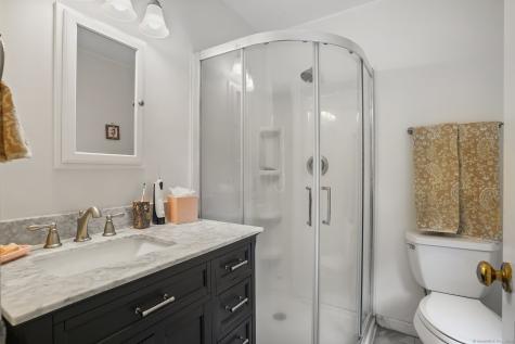 8 Settlers Road Bethel CT 06801