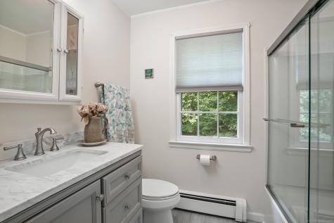 8 Settlers Road Bethel CT 06801