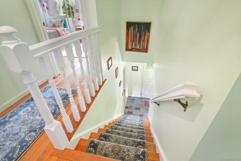 8 Settlers Road Bethel CT 06801