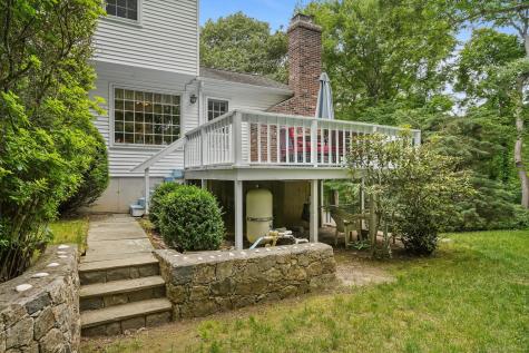 8 Settlers Road Bethel CT 06801