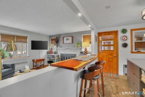 69 Denison Road Middletown CT 06457