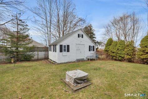 69 Denison Road Middletown CT 06457