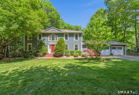 82 Beverly Drive Avon CT 06001