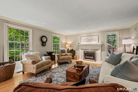 82 Beverly Drive Avon CT 06001