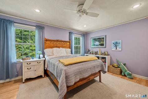 82 Beverly Drive Avon CT 06001