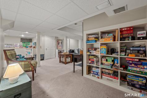 82 Beverly Drive Avon CT 06001