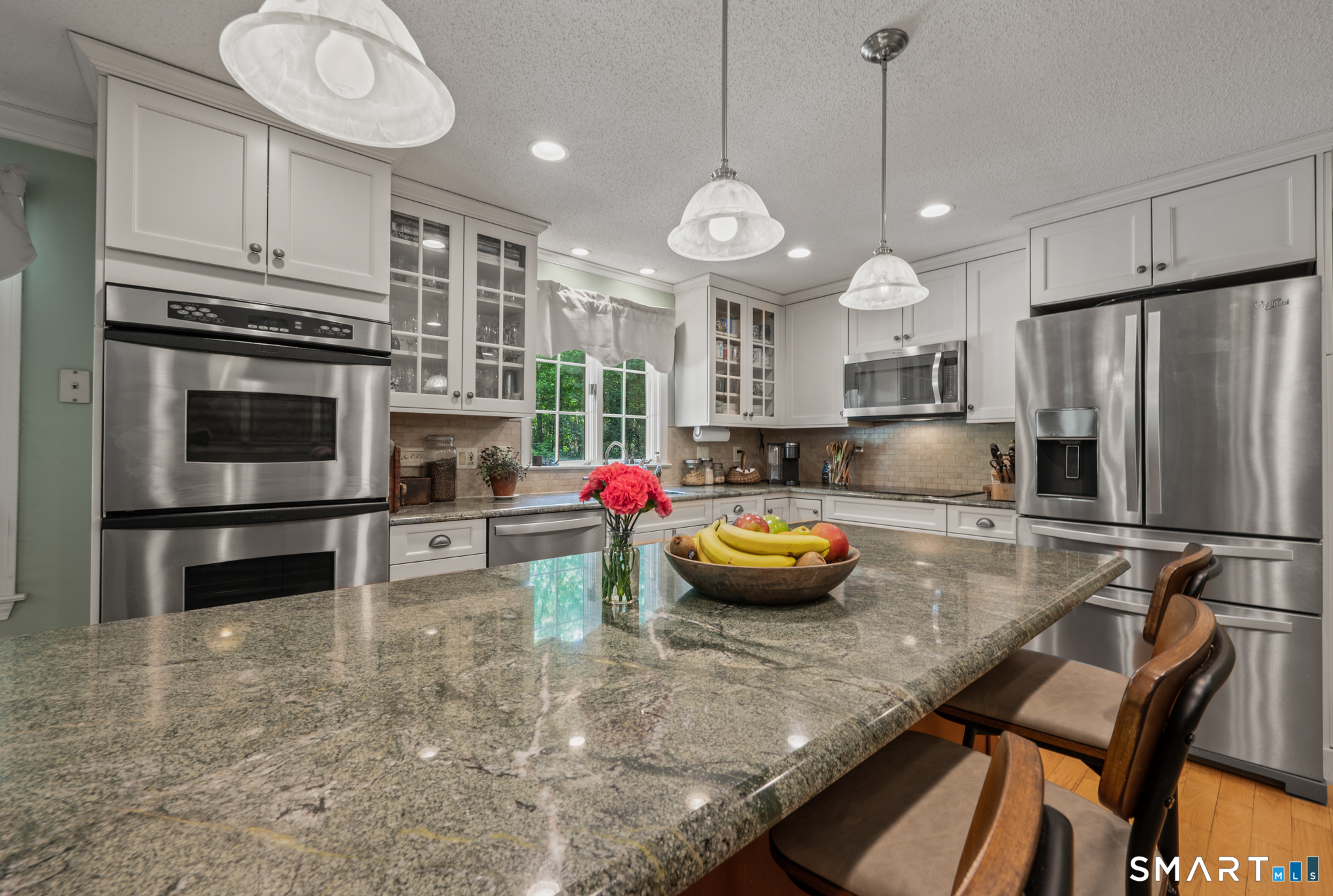 82 Beverly Drive Avon CT 06001