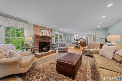 82 Beverly Drive Avon CT 06001