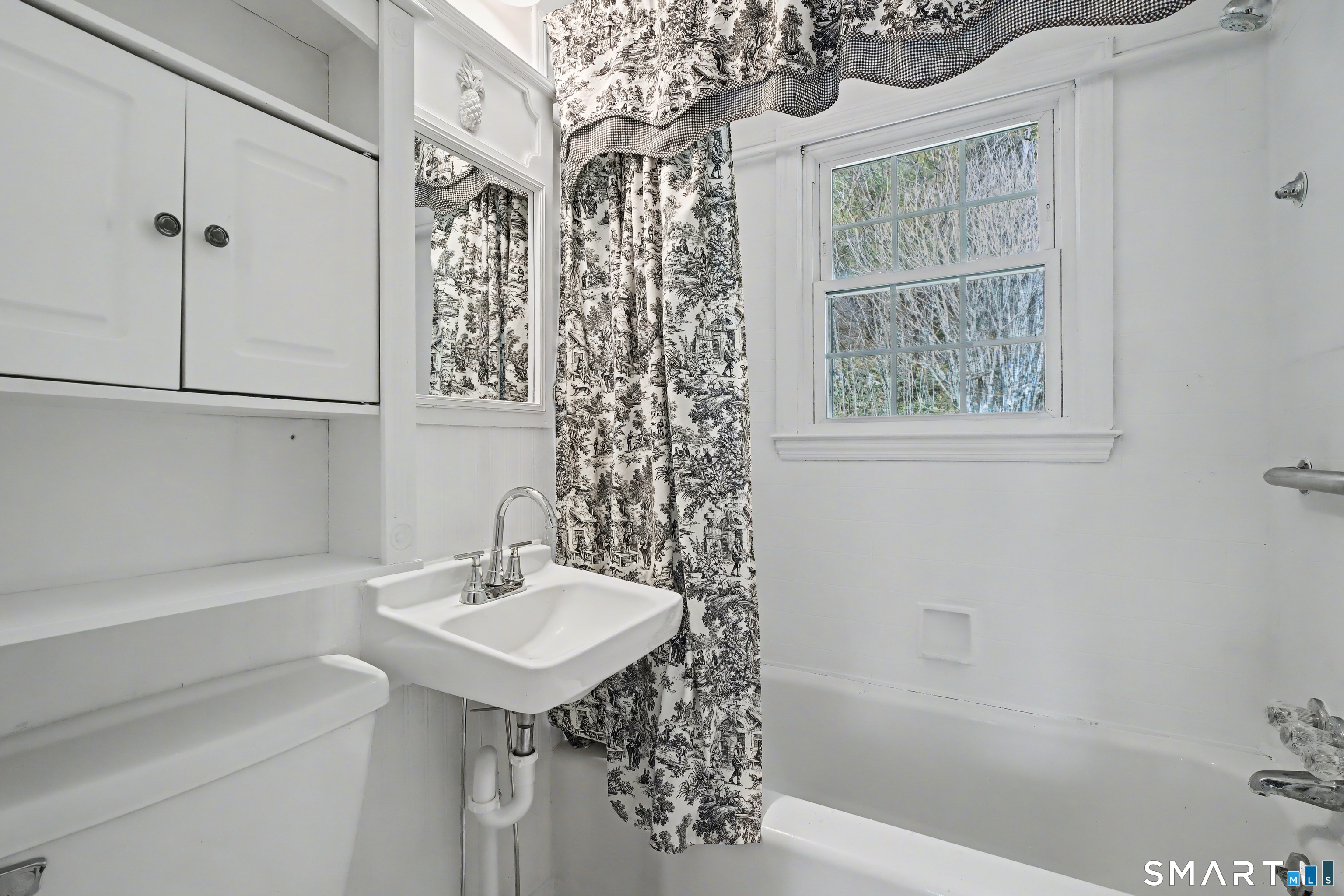 107 Horse Pond Road Madison CT 06443