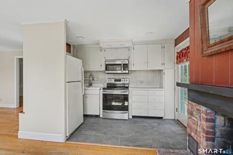 107 Horse Pond Road Madison CT 06443