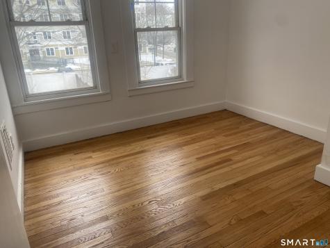 83 Winthrop Avenue New Haven CT 06519