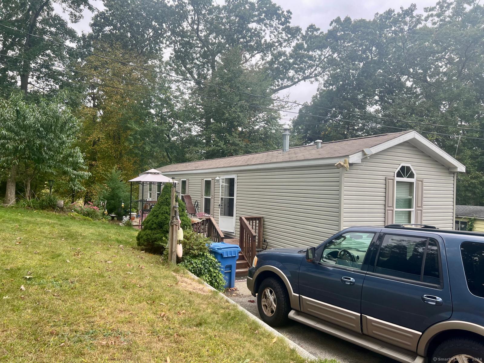 31 Nashua Street Norwich CT 06360