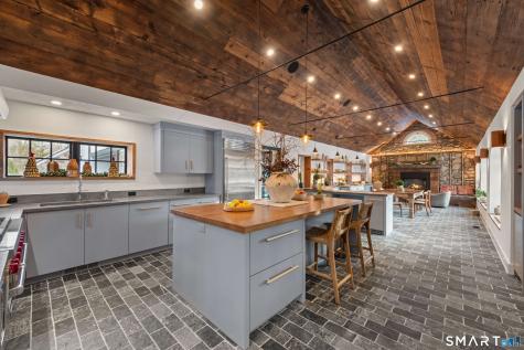 78 & 92 Pastures Lane New Canaan CT 06840