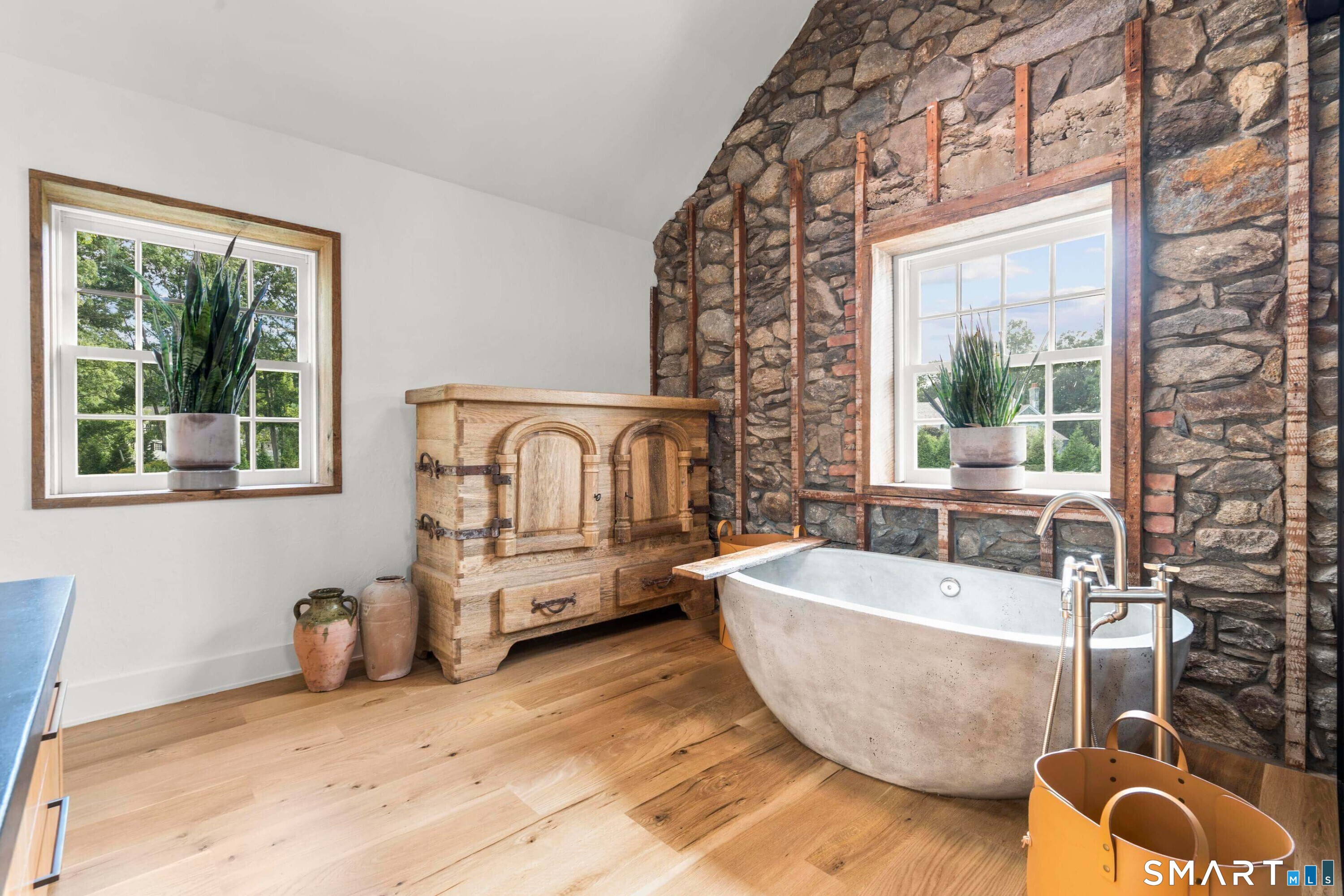78 & 92 Pastures Lane New Canaan CT 06840
