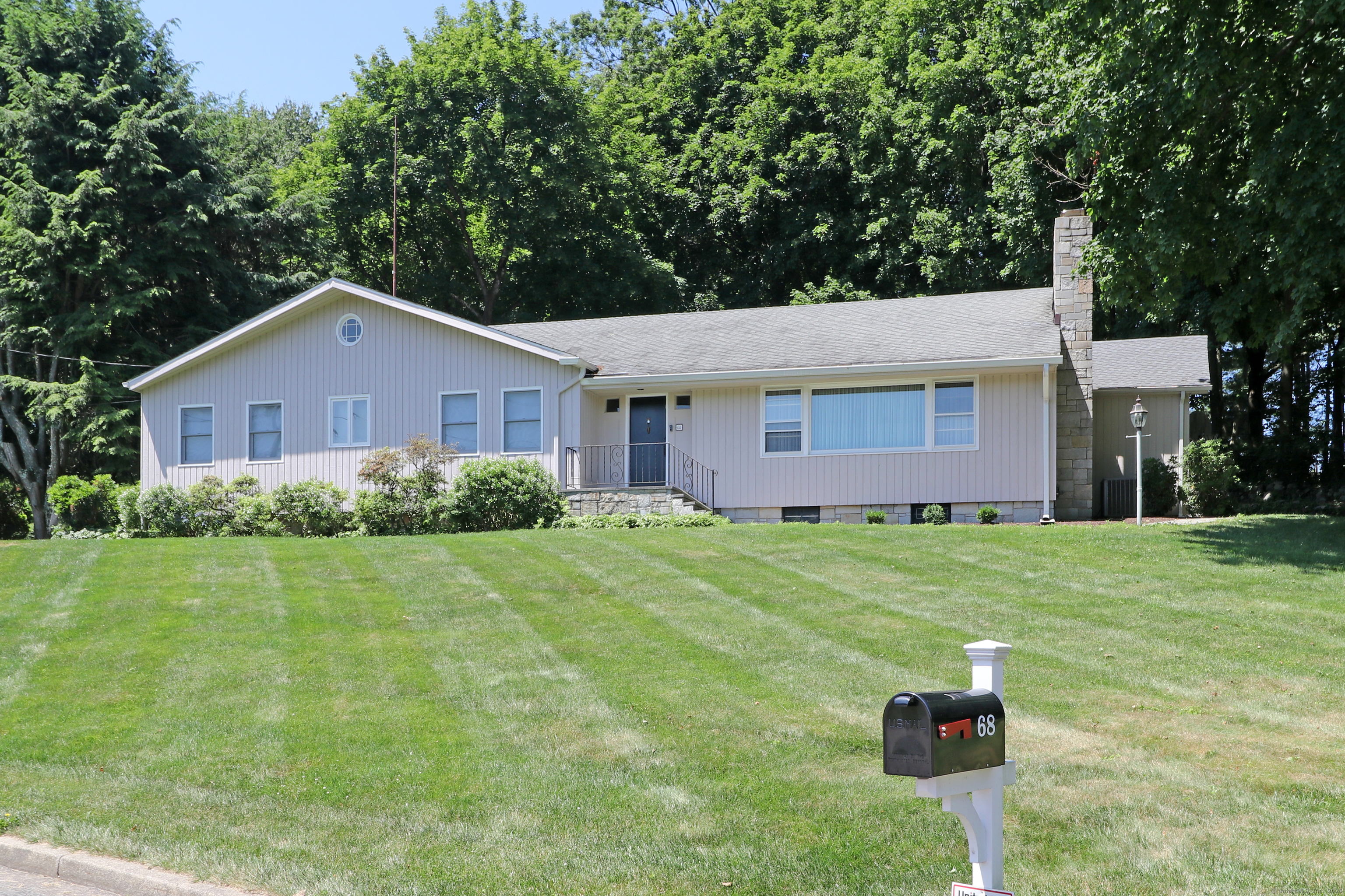 68 Hawthorne Drive Fairfield CT 06825