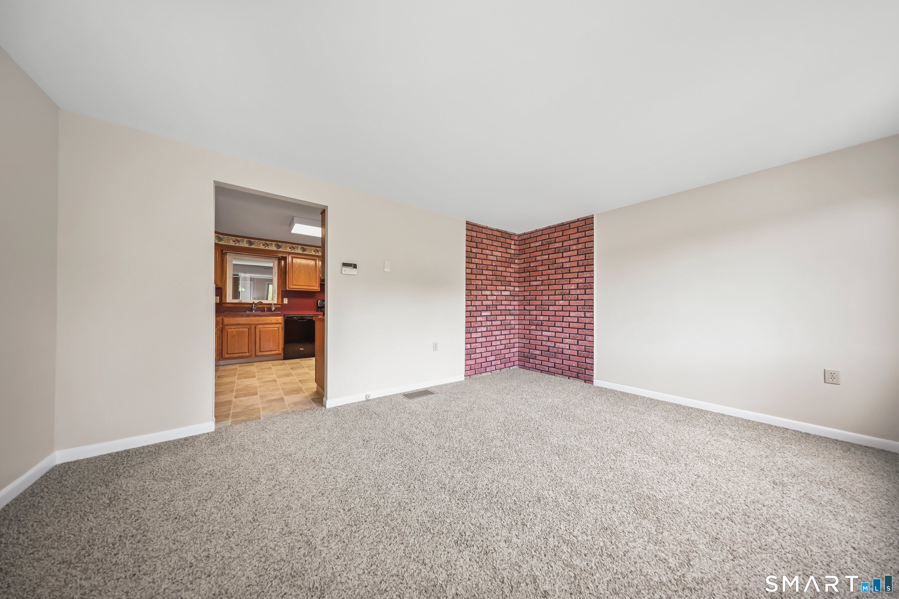 28 Vittorio Street Watertown CT 06779