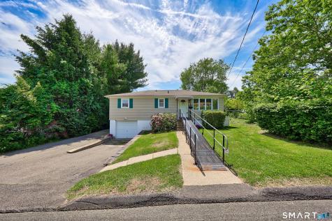 28 Vittorio Street Watertown CT 06779