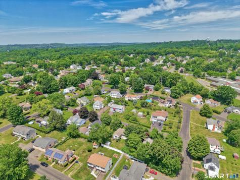 28 Vittorio Street Watertown CT 06779