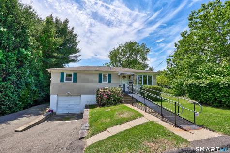 28 Vittorio Street Watertown CT 06779