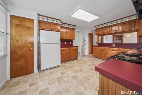 28 Vittorio Street Watertown CT 06779