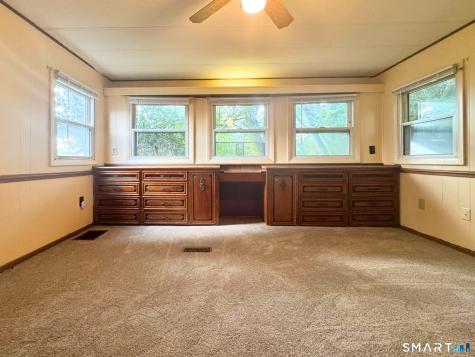 79 A Street Groton CT 06340