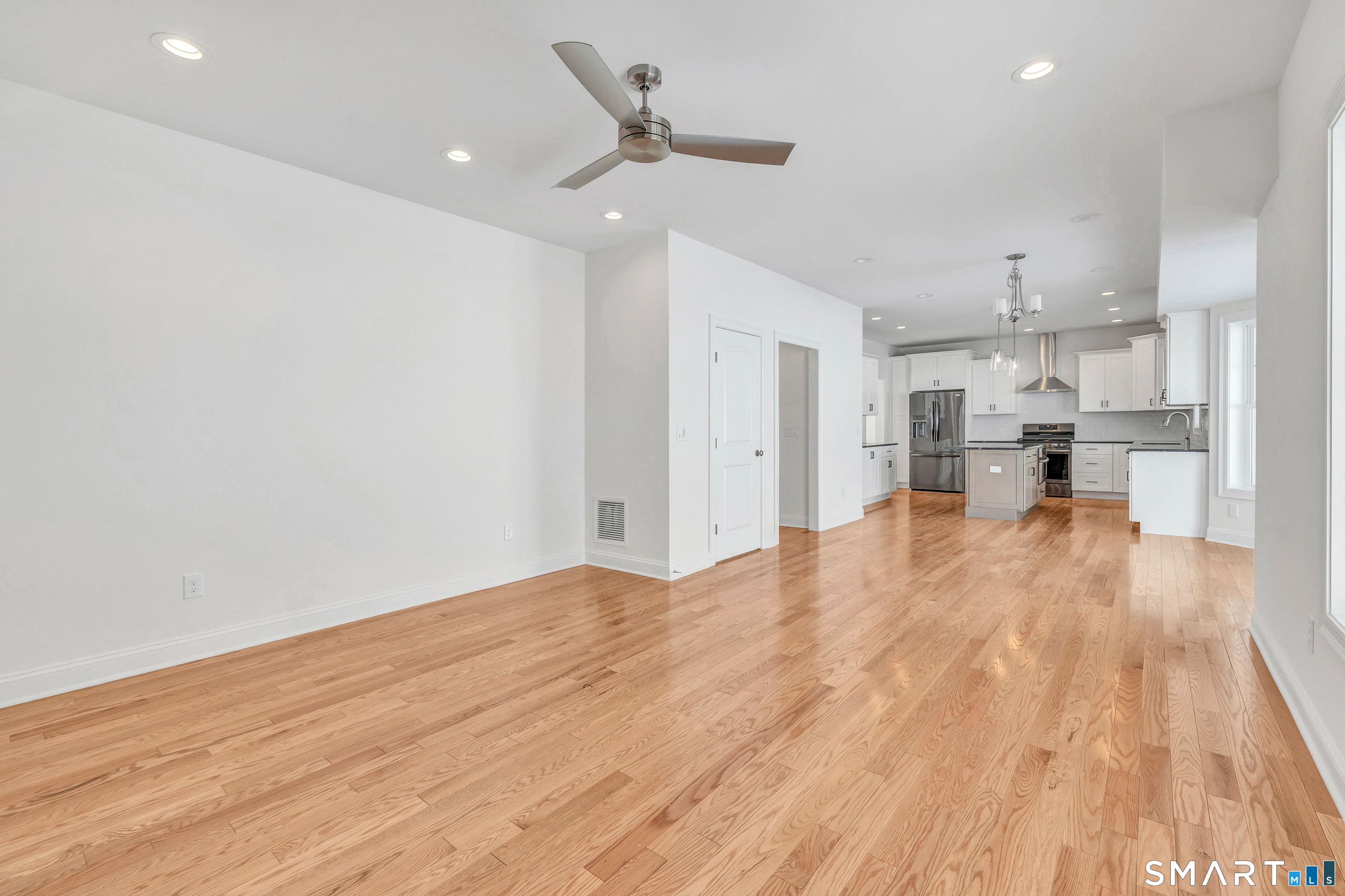 28 Hunting Ridge Road Middlebury CT 06762