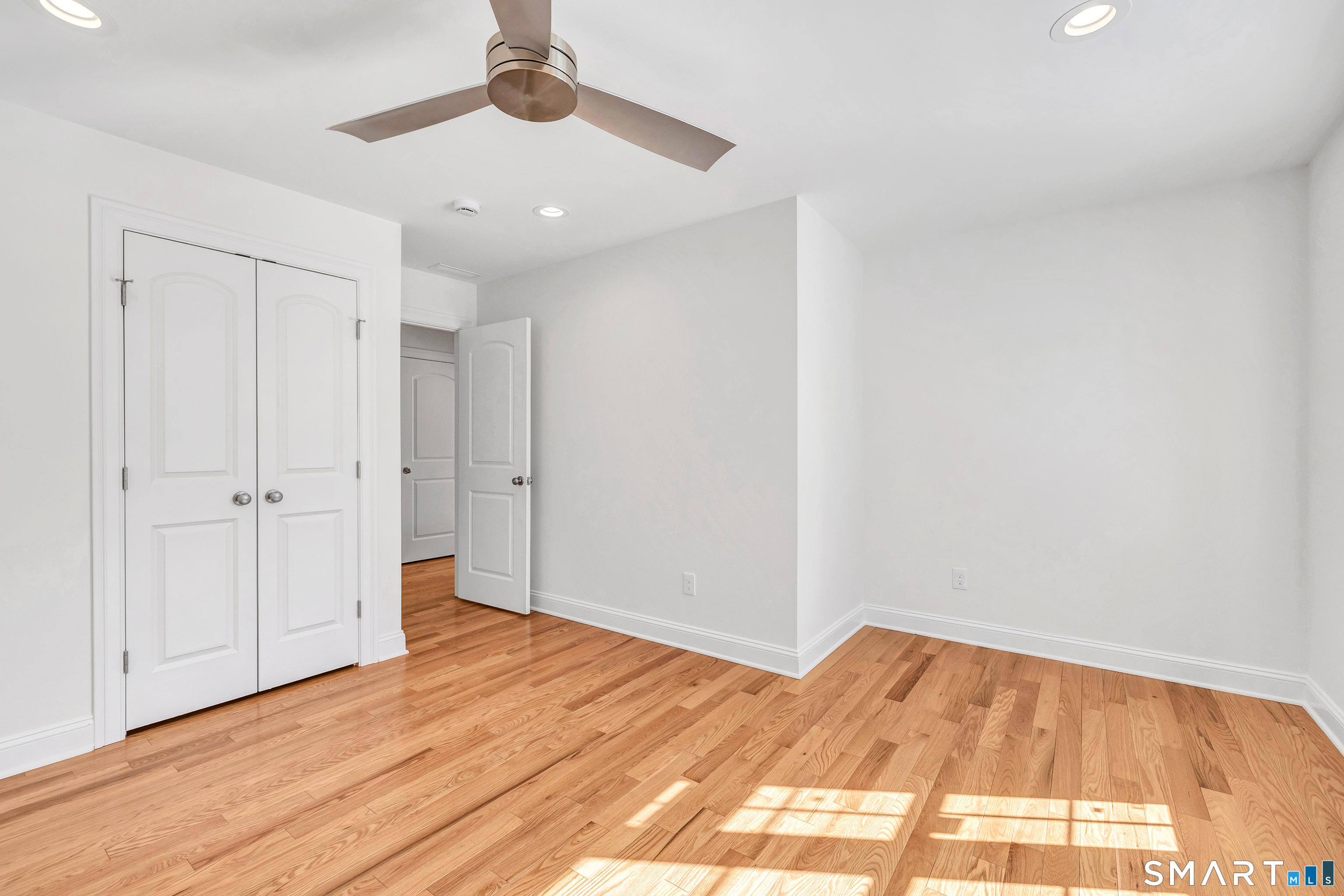 28 Hunting Ridge Road Middlebury CT 06762