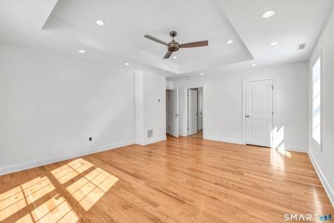28 Hunting Ridge Road Middlebury CT 06762