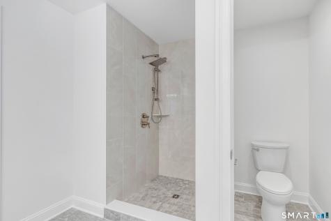 28 Hunting Ridge Road Middlebury CT 06762