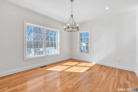 28 Hunting Ridge Road Middlebury CT 06762