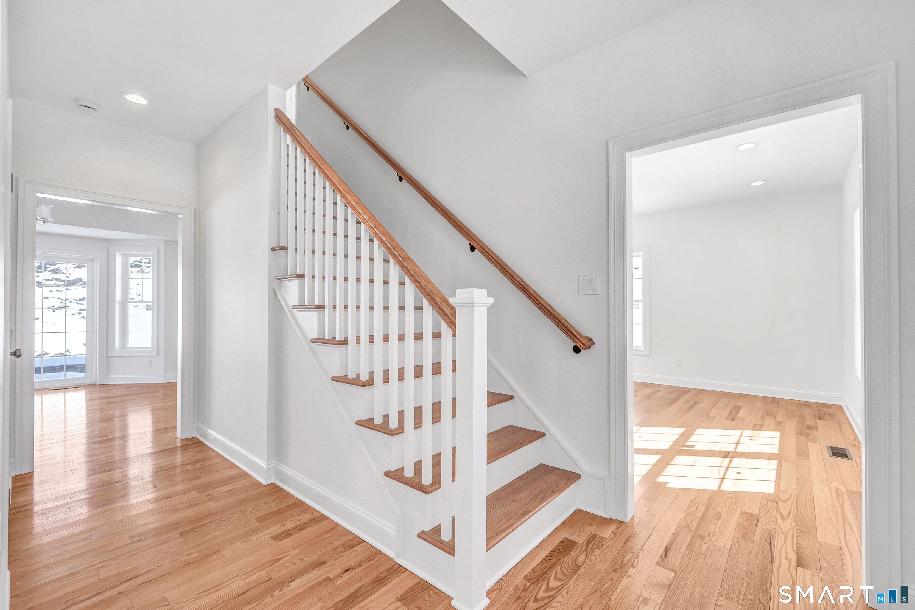 28 Hunting Ridge Road Middlebury CT 06762