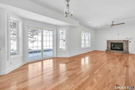 28 Hunting Ridge Road Middlebury CT 06762