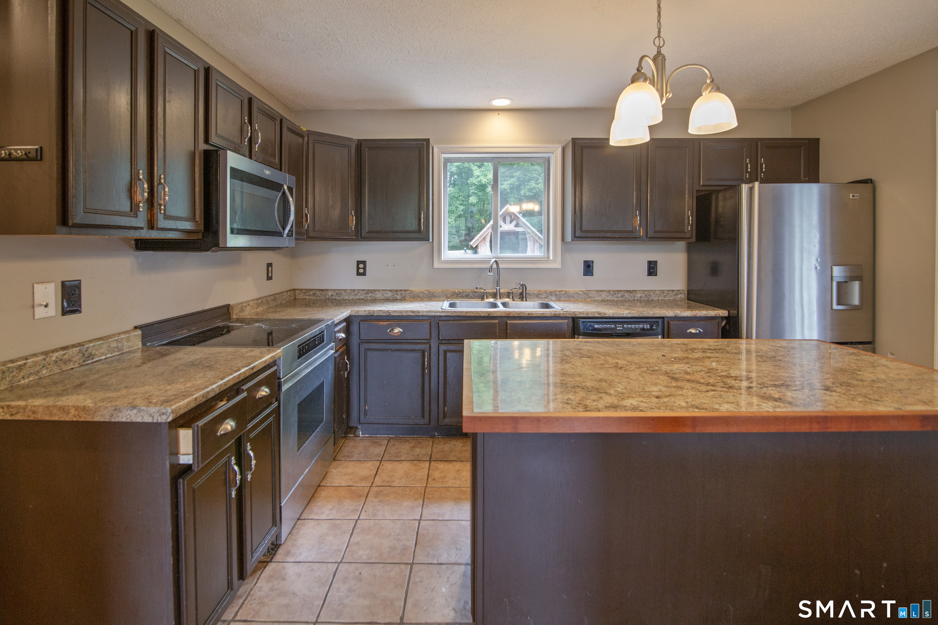 35 Pheasant Run Road Stonington CT 06378